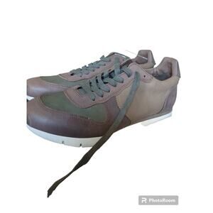 NWT! OTBT Armada Sneakers Sz. 10